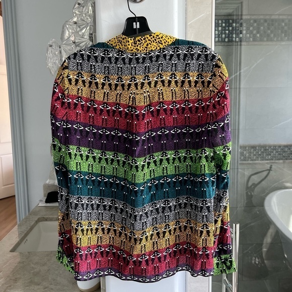 ALICE AND OLIVIA Willa Stace Face Rainbow Silk Shirt In Ombre Stace - Picture 7 of 12